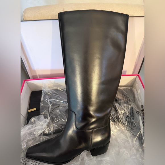Vince Camuto Black Leather VC- PAVLA Boots - Picture 2 of 7